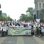 “FUSO Cleanup Day” Ajak Karyawan Dukung Aksi Daur Ulang Sampah