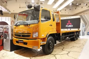 Mitsubishi Fuso Perkuat Pasar Indonesia Melalui Varian Baru Fighter sebagai Partner Bisnis Profesional