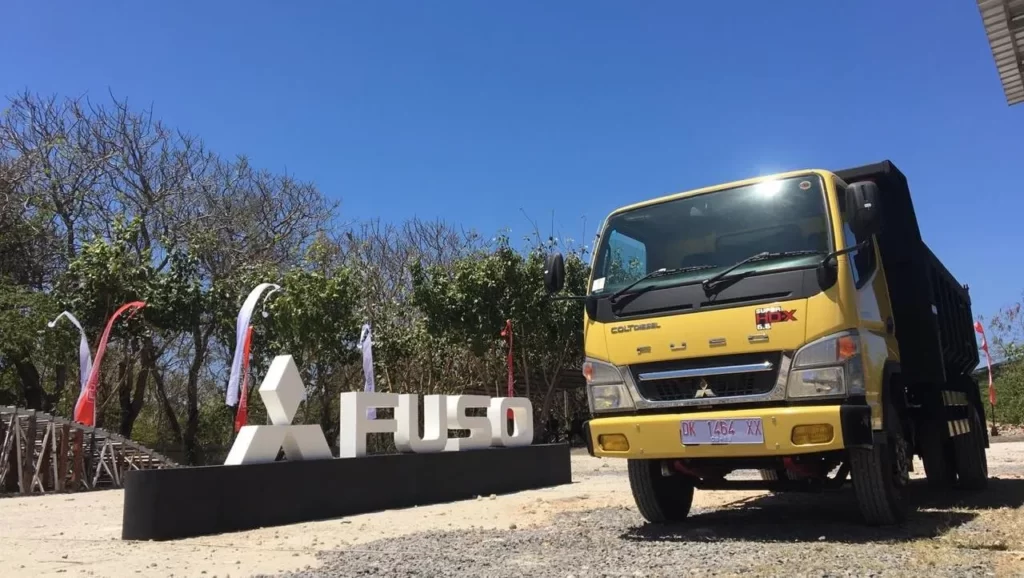 Mitsubishi Fuso Dominasi Pasar Kendaraan Niaga di Tahun 2019