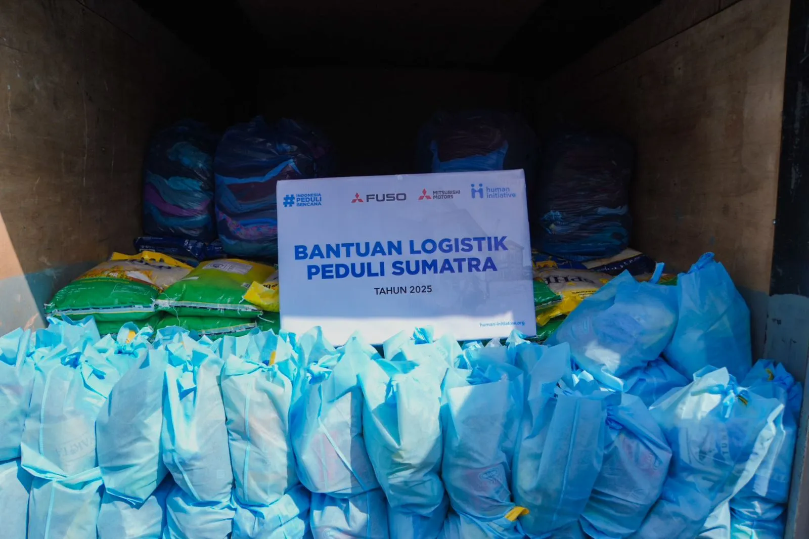 Komitmen Untuk Terus Hadir Bagi Masyarakat Indonesia, KTB Bergerak Membantu Proses Pemulihan Masyarakat Terdampak Banjir Bandang Sumatera